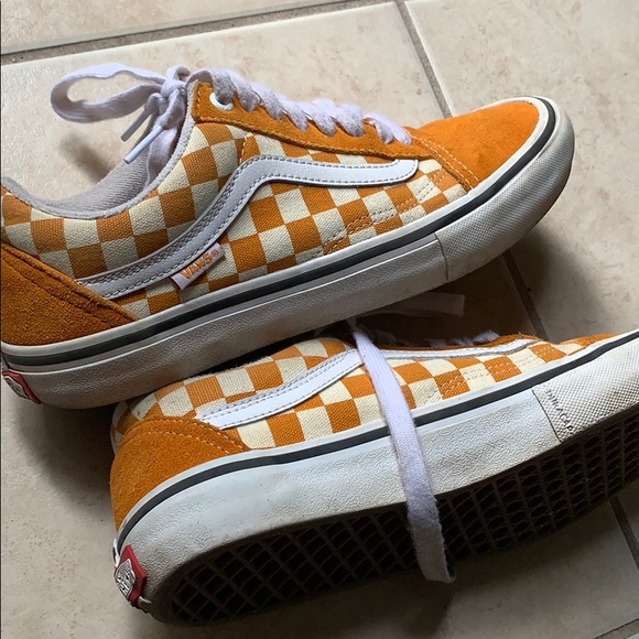 Vans - Picture 4 of 5